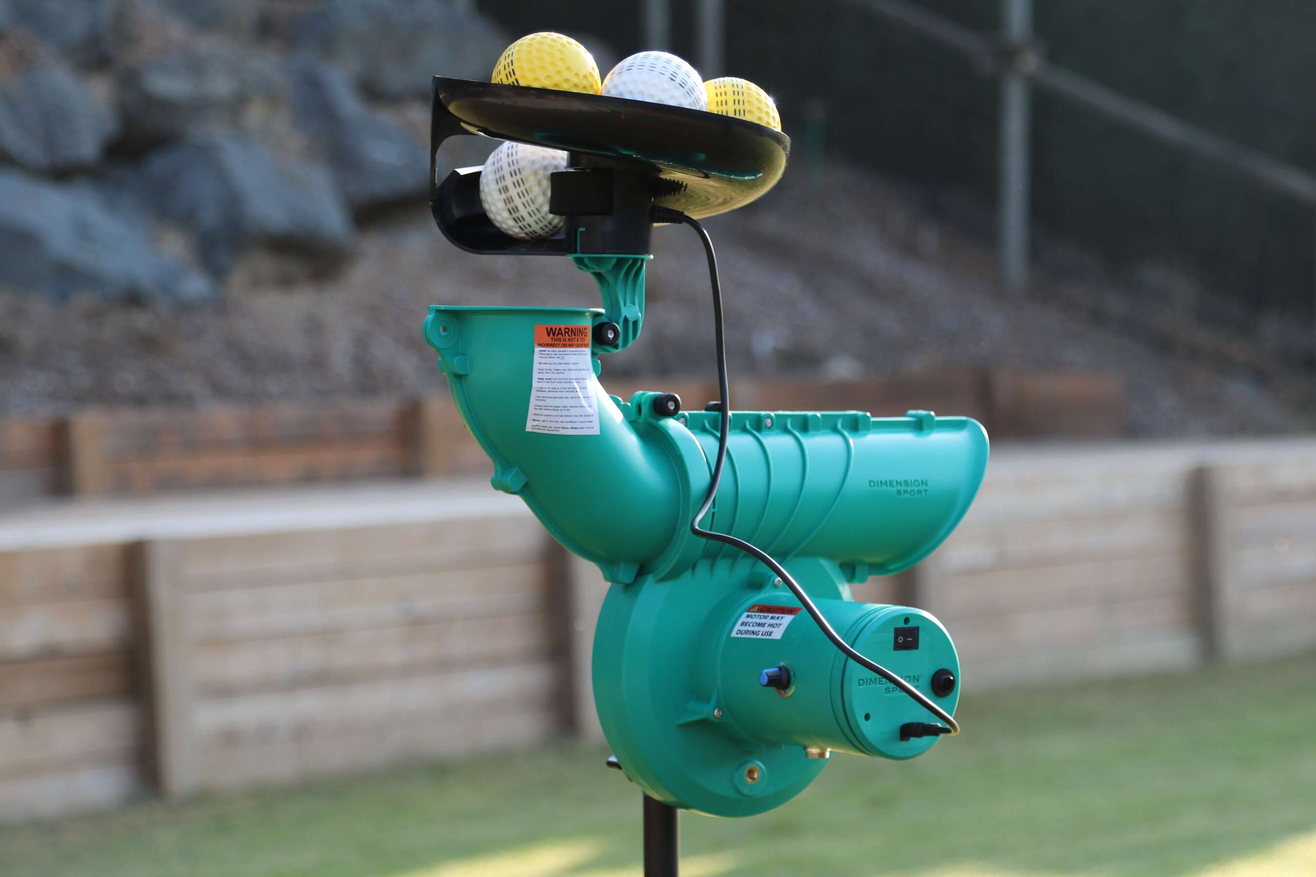 Paceman 176XR Cricket Bowling Machine Dimension Sport